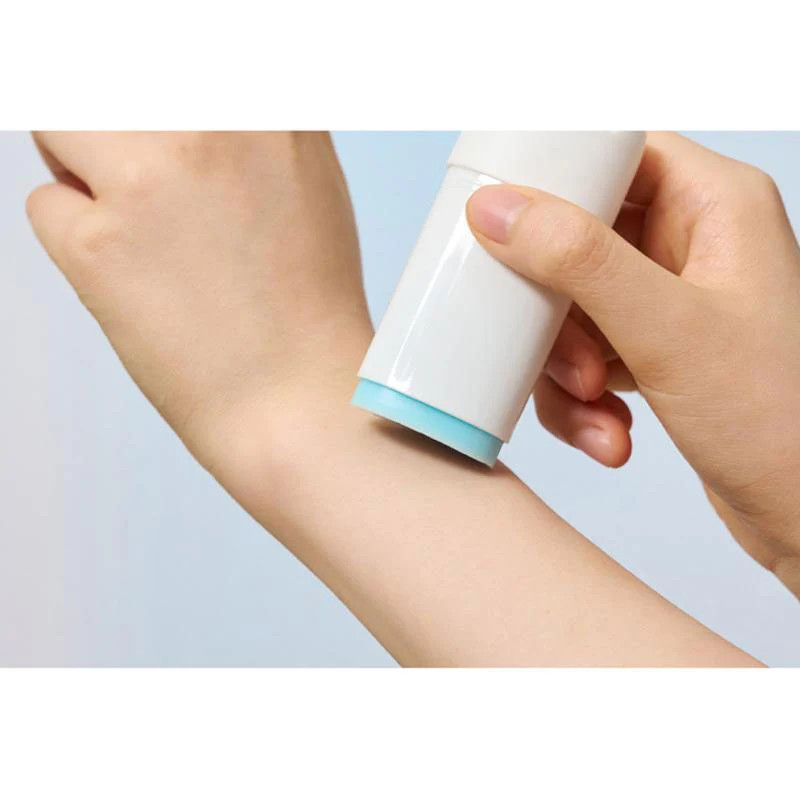 Skin1004 Hyalu-Cica Silky-Fit Sun Stick SPF50+ PA++++