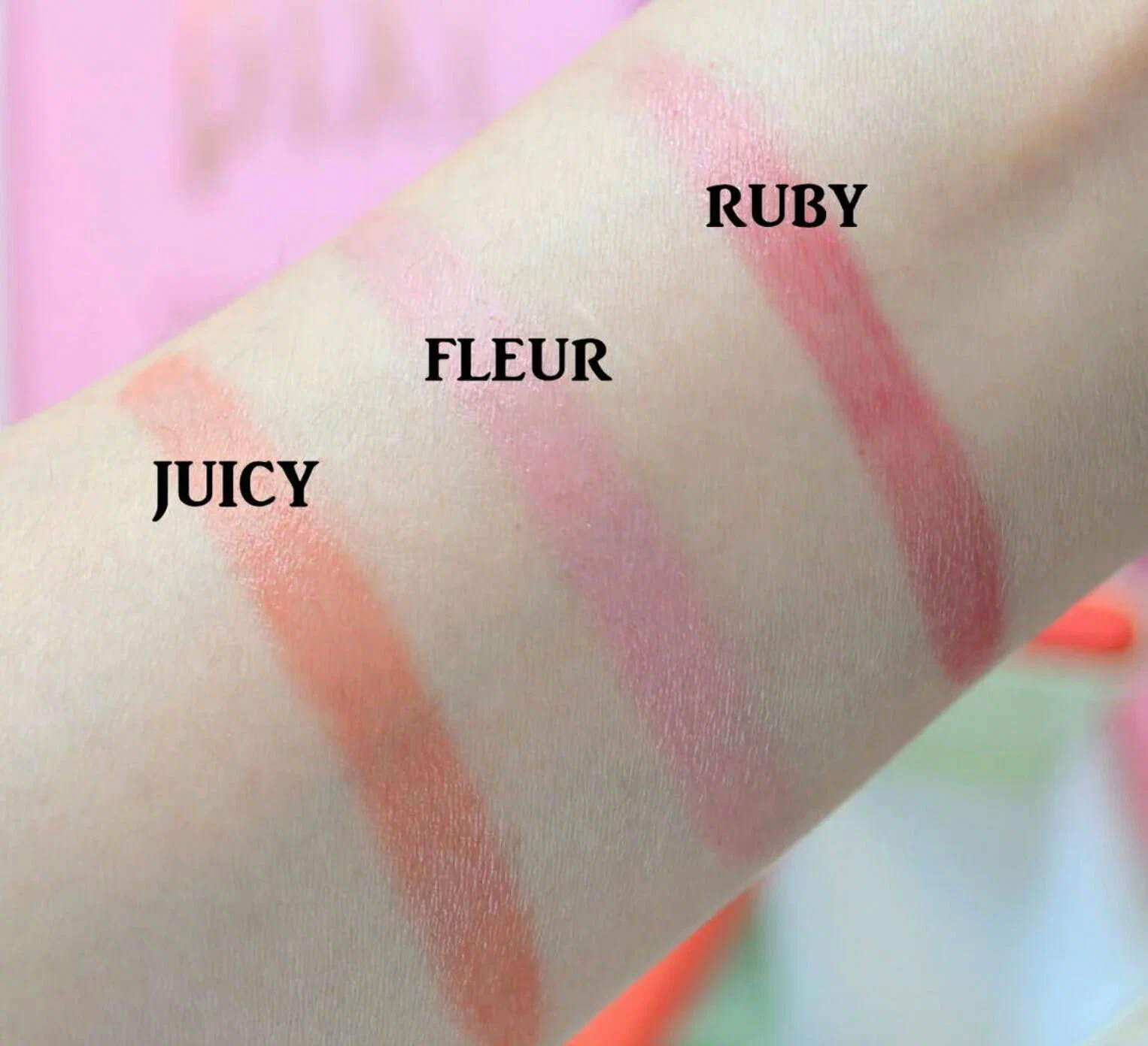 Pixi Румяна стик Ruby 19 g