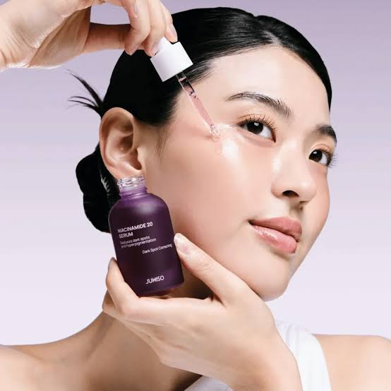 Осветляющая сыворотка для лица с 20% ниацинамидом  Jumiso niacinamide 20 serum 40ml