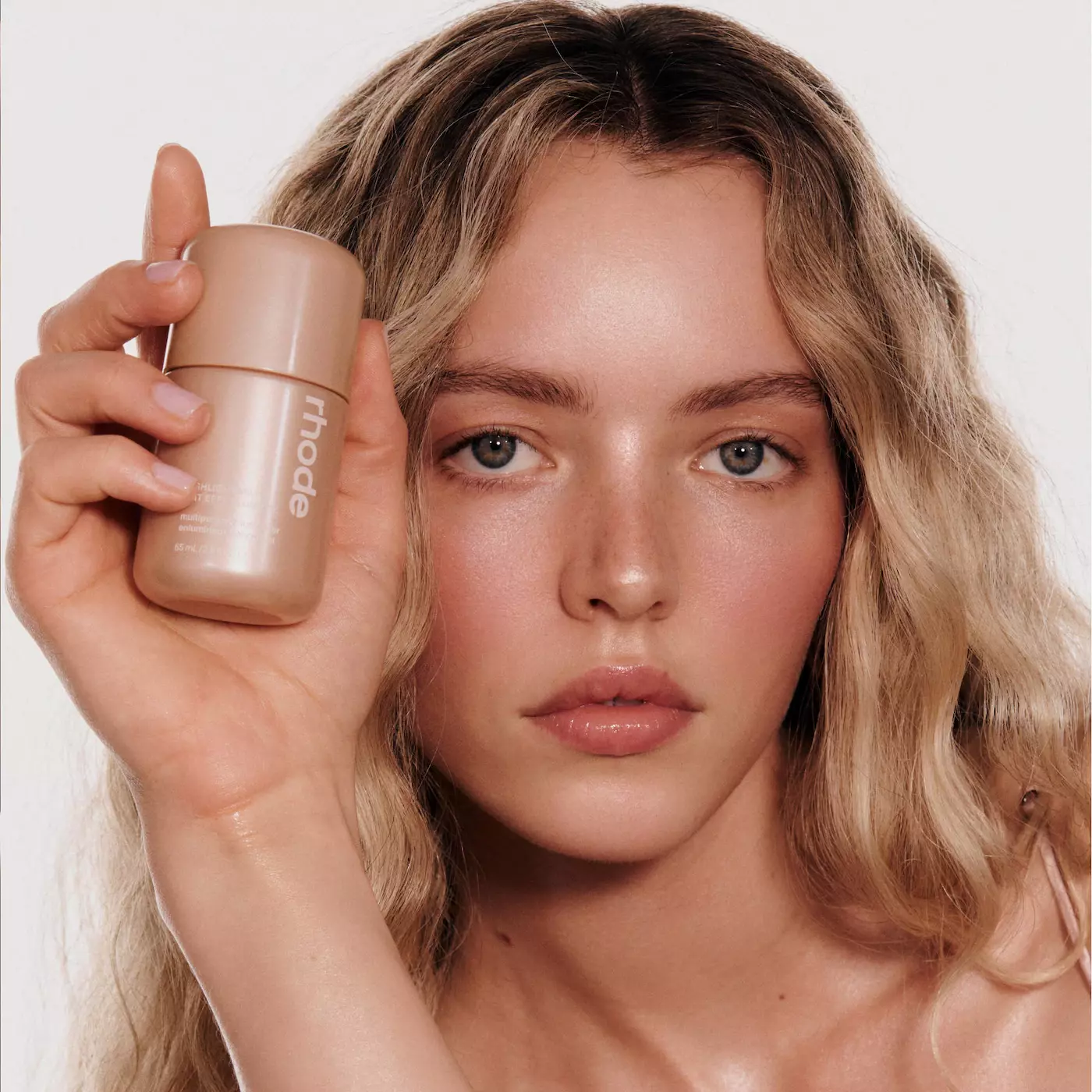 Rhode Highlight Milk Multipurpose Luminizer Shade 02