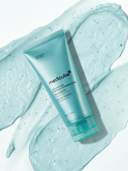 Medicube Azelaic acid capsule cleansing foam 120 g