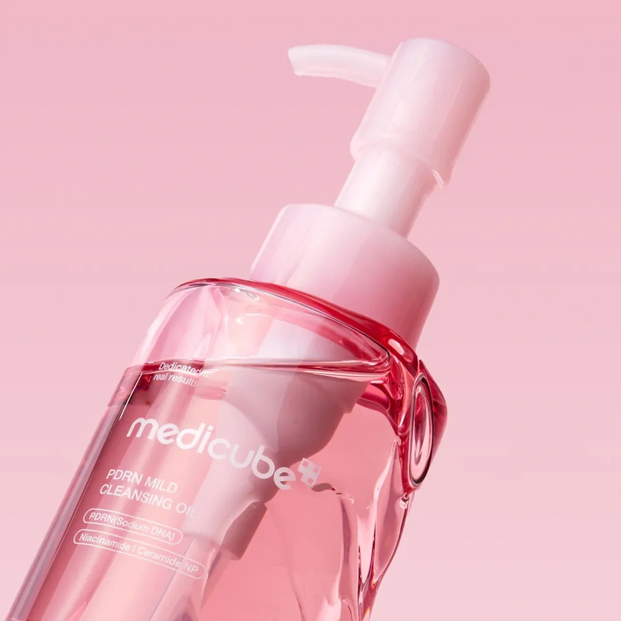 Гидрофильное масло Medicube PDRN Mild Cleansing oil 195 ml